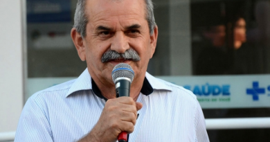 Prefeito de Uiraúna é condenado a perda do mandato e tem direitos políticos suspensos Prefeito de Uiraúna é condenado a perda do mandato e tem direitos políticos suspensos