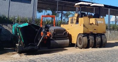 Prefeitura de Cajazeiras recebe maquinário e retoma programa de pavimentação asfáltica na cidade