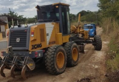 Prefeitura de Cajazeiras inicia programa de recuperação das estradas vicinais do município