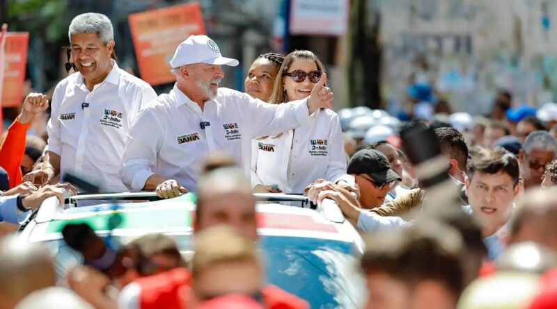 Povo tem que conhecer história de luta, diz Lula sobre 2 de julho