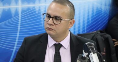 Esclarecimento: PGE esclarece que não houve perda de prazo para veto da LDO 2026 Esclarecimento: PGE esclarece que não houve perda de prazo para veto da LDO 2026