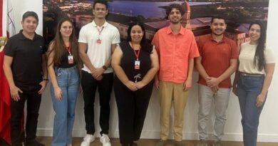 Prefeitura se reúne com Ministério das Cidades e discute parcerias de programas voltados para população carente de Cajazeiras Prefeitura se reúne com Ministério das Cidades e discute parcerias de programas voltados para população carente de Cajazeiras