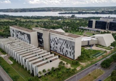 STJ proíbe Forças Armadas de afastar militares por transição de gênero STJ proíbe Forças Armadas de afastar militares por transição de gênero