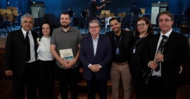 João Azevêdo prestigia concerto em homenagem aos 80 anos da OSPB e destaca investimentos do Governo na cultura paraibana