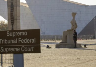 STF decide que piso nacional deve ser pago a professores temporários