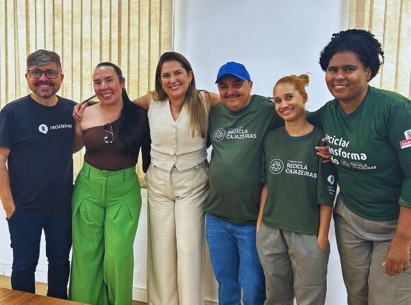 Prefeita assina contrato com a Recicla Cajazeiras e anuncia mais de R$ 5 milhões para fortalecimento da coleta seletiva