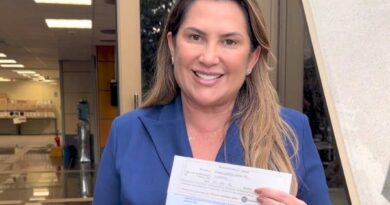 Prefeita Corrinha Delfino protocola pedido de cessão do prédio da Telemar para o município junto à Anatel