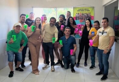 Prefeitura de Cajazeiras conclui Curso de Condutor de Turismo com recepção a passageiros no aeroporto