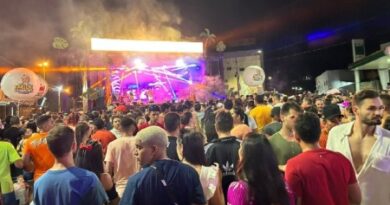 Blocos dão o tom e a alegria do Carnaval de Cajazeiras no Circuito Tradicional