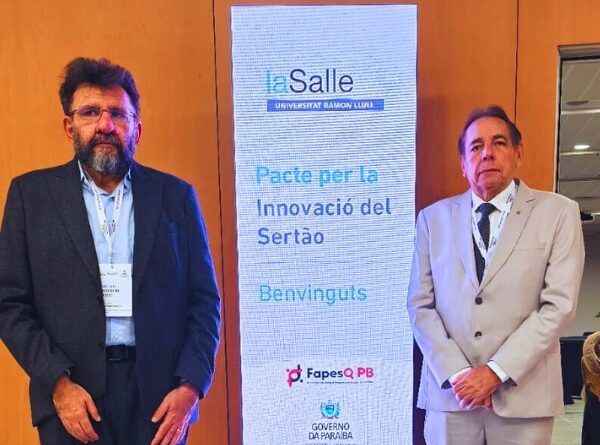 Cajazeiras integra Missão Internacional em Barcelona para captar investimentos para o Complexo Científico do Sertão Cajazeiras integra Missão Internacional em Barcelona para captar investimentos para o Complexo Científico do Sertão