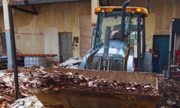 Obra de revitalização do Mercado Público Central tem início em Cajazeiras
