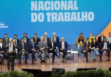 Fim do 6×1: Lula propõe negociação entre patrões, empregados e governo