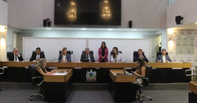 CCJ da Assembleia aprova nomes de Deusdete Queiroga e Taciano Diniz para conselheiros no TCE-PB