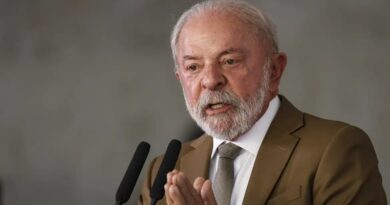 Lula zera imposto e subsidia diesel para conter alta do petróleo