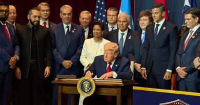 Escudo das Américas – Por Alexandre Costa Escudo das Américas – Por Alexandre Costa