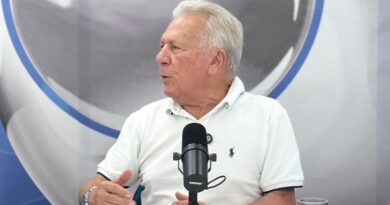 Zé Aldemir alerta para sobrecarga na UPA e garante que vai conseguir uma unidade para a Zona Norte Zé Aldemir alerta para sobrecarga na UPA e garante que vai conseguir uma unidade para a Zona Norte