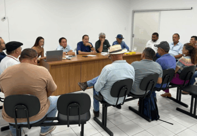 Secretaria de Desenvolvimento Econômico se reúne com pecuaristas e produtores rurais à realização da ExpoAgro 2026 Secretaria de Desenvolvimento Econômico se reúne com pecuaristas e produtores rurais à realização da ExpoAgro 2026