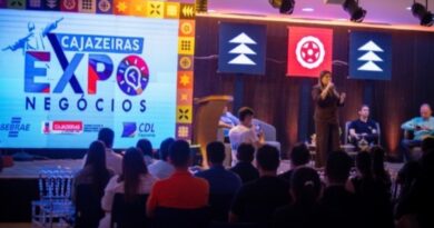 6ª Cajazeiras Exponegócios é lançada com auditório lotado e apresenta novidades para edição deste ano 6ª Cajazeiras Exponegócios é lançada com auditório lotado e apresenta novidades para edição deste ano