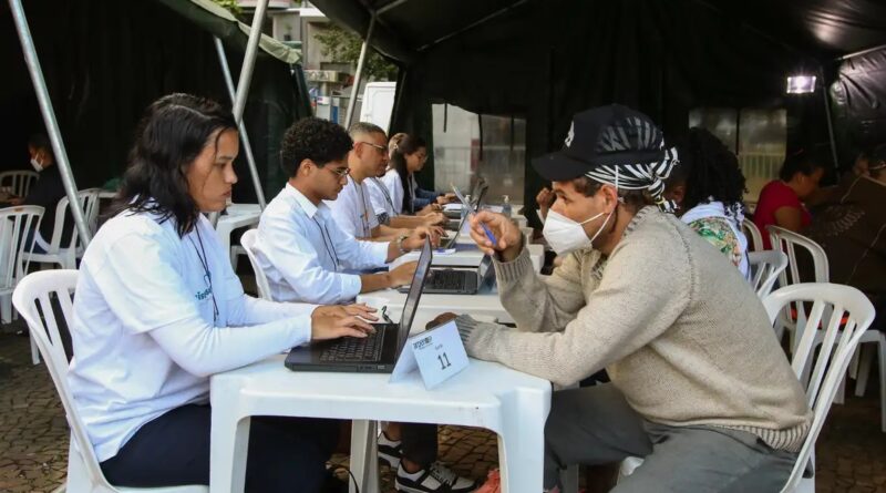 Cartórios de todo o Brasil fazem mutirão de registro civil esta semana Cartórios de todo o Brasil fazem mutirão de registro civil esta semana