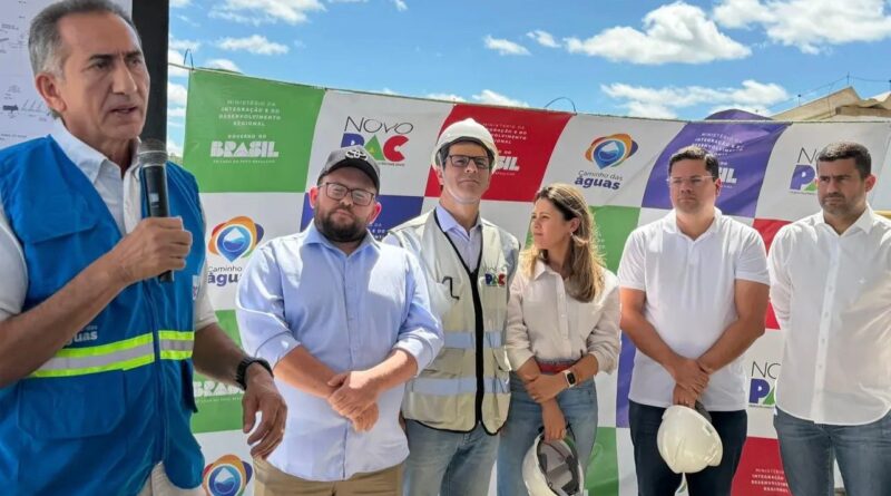 Ministro Waldez Góes visita obras da Transposição em Cachoeira dos Índios e é recebido pelo vice-prefeito da cidade