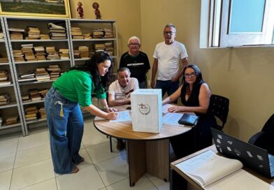 Nadja Claudino é reconduzida à presidência da Academia Cajazeirense de Artes e Letras