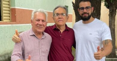 Ex-prefeito Evandro Brito declara apoio a Zé Aldemir e fortalece grupo político em Bom Jesus
