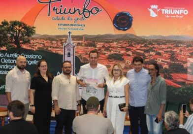 Livro “Triunfo – Cidade da gente” é lançado no Triunfest 2026