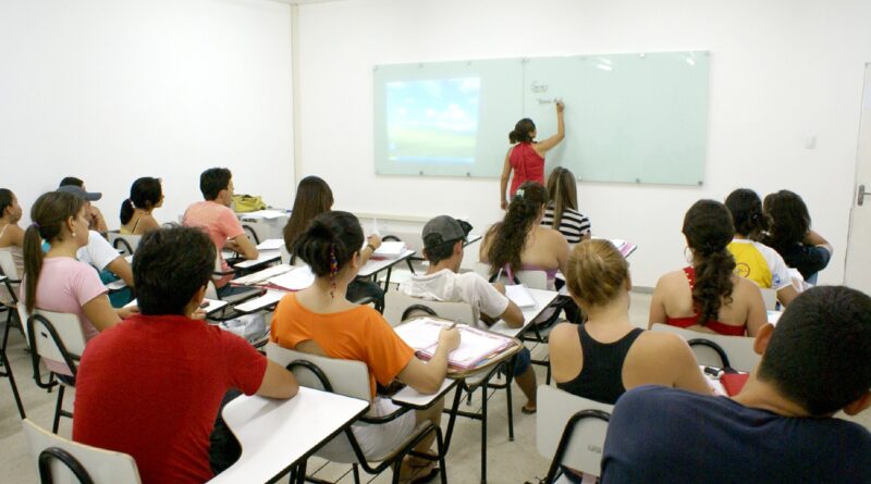 UFCG amplia oferta de cursinhos preparatórios para o Enem