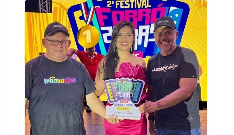 “Forró Molhadinho de Suor” conquista o 1º lugar no II Festival de Músicas Forrozeiras do Xamegão Cultural