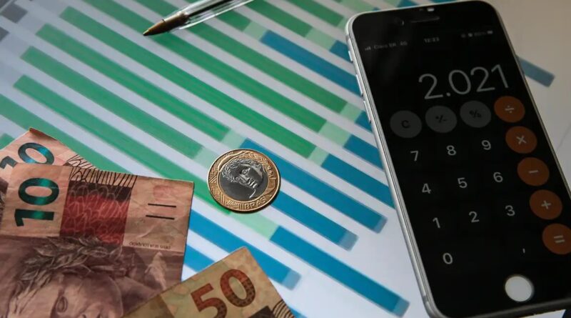 Mercado financeiro reduz projeção da inflação para 5,30% Mercado financeiro reduz projeção da inflação para 5,30%