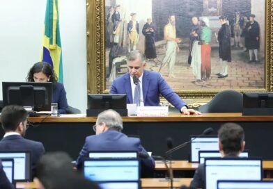 CCJ da Câmara aprova fim da aposentadoria como punição para juízes CCJ da Câmara aprova fim da aposentadoria como punição para juízes