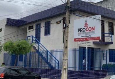 Procon de Cajazeiras fiscaliza agências bancárias após receber denúncias